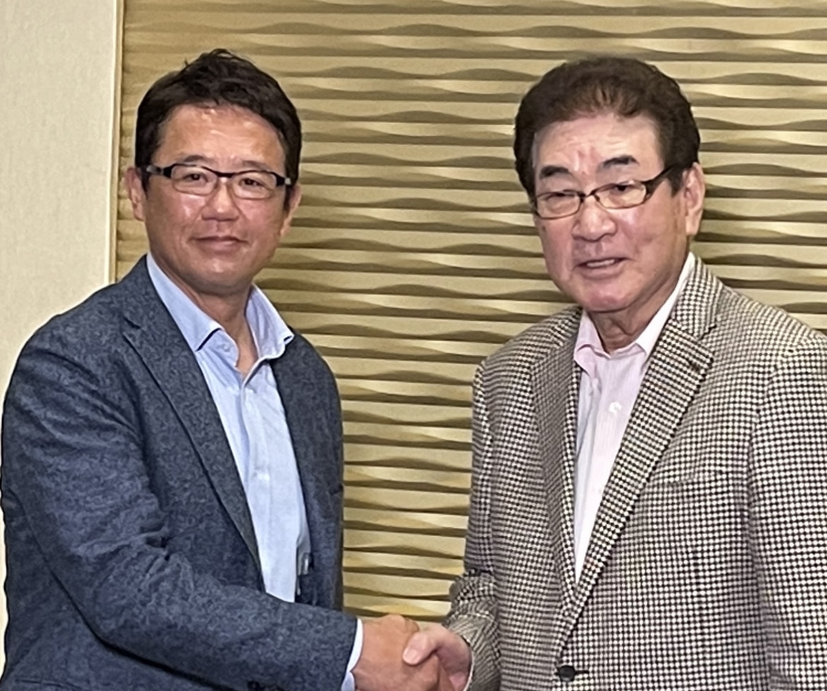 プロ野球昭和40年会　第１回総会記念　寄せ書き（長嶋一茂・古田敦也・山本昌他・・ 写真：長嶋茂雄さん引退試合「こっちに来て良かった」 出場した